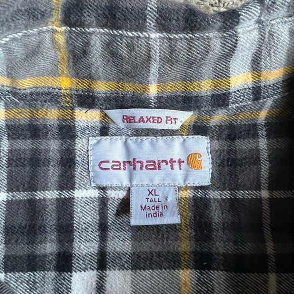 Carhartt Button Down Shirt Flannel Plaid XL Relaxed Fit - Picture 2 of 6